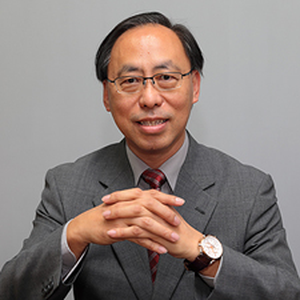 Professor Louis Cheng (Chairman -IR Awards Judging Panel ,  Dr. S H Ho Professor - Banking and Finance , Director - the Research Centre for ESG of The Hang Seng University of Hong Kong)