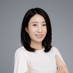 Kathy Lau (Executive Director and Head of Hong Kong Department at Futu I&E)
